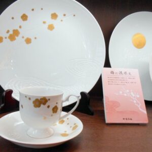 梅に流水文series