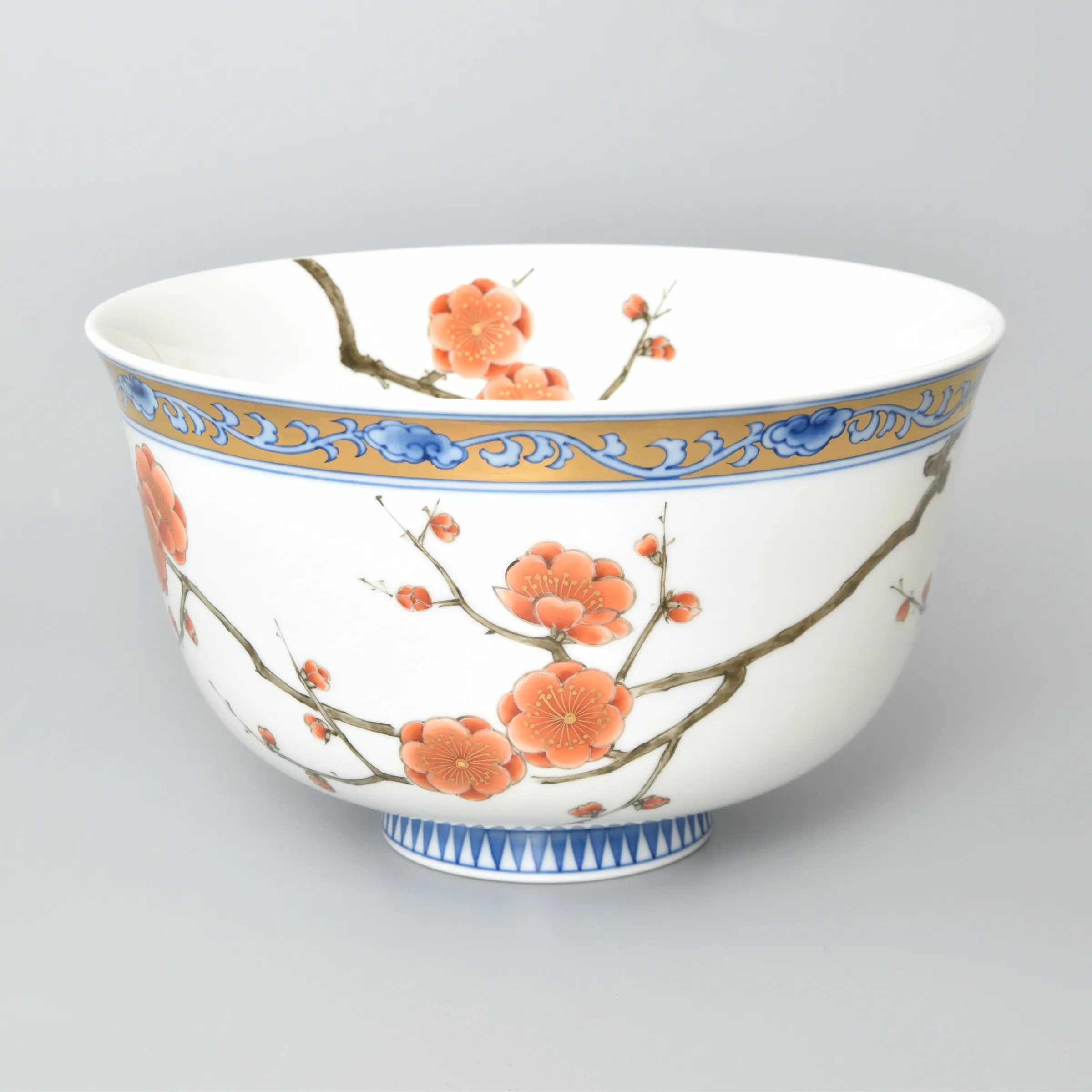 色絵紅梅・飾り深鉢